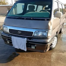 Toyota Hiace 1990