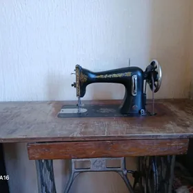 Gadym ayak tikin maşyn