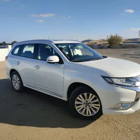 Toyota Highlander 2023