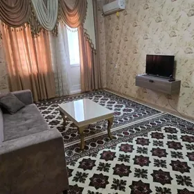 Mir4 8 et 2kom hemme șerti bar