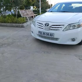 Toyota Camry 2010