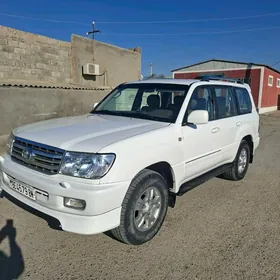 Toyota Land Cruiser 2000