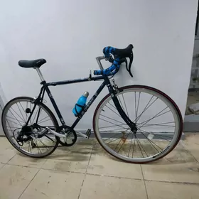 шоссейный велосипед/ tigir