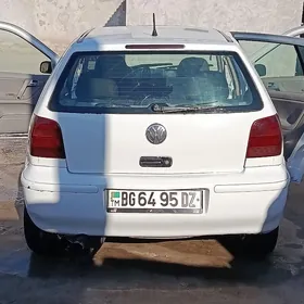 Volkswagen Polo 2001