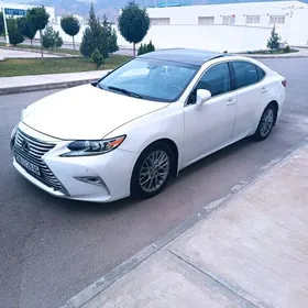 Lexus ES 350 2016