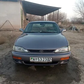 Toyota Camry 1995
