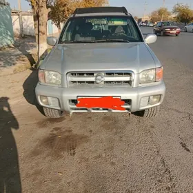 Nissan Pathfinder 2002