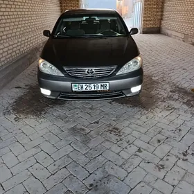 Toyota Camry 2005