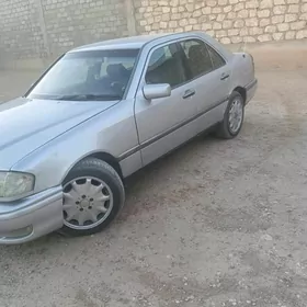 Mercedes-Benz 190-Class 1993