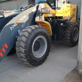 Dongfeng Special Truck 2025