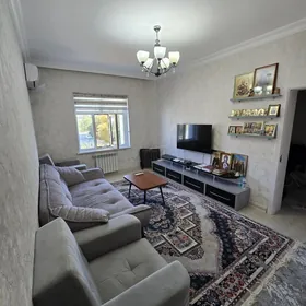 Gagarin 4/3 etaz 1в2 komnat