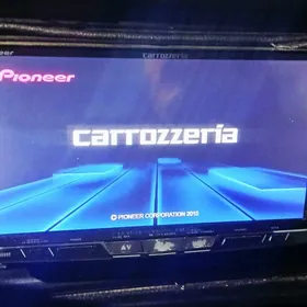 telewizor pioner carozeria