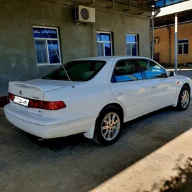 Toyota Camry 1999