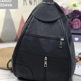 Кожаный рюкзак