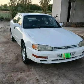 Toyota Camry 1992