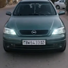 Opel Astra 2000