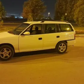 Opel Astra 1996