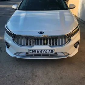 Kia Cadenza 2017