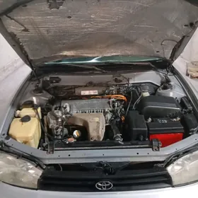 Toyota Camry 1992