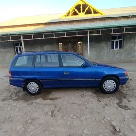 Opel Astra 1992