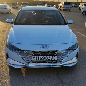 Hyundai Elantra 2021
