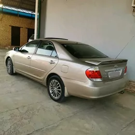 Toyota Camry 2005