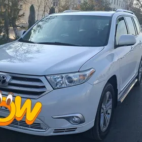 Toyota Highlander 2011