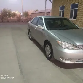 Toyota Camry 2005