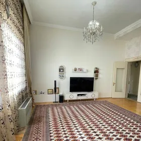 3 ком Элитка Подвойская 130 кв