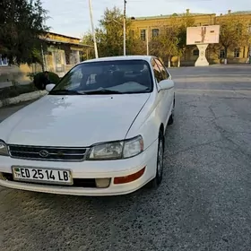 Toyota Corona 1993