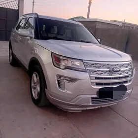Ford Explorer 2018