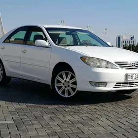 Toyota Camry 2004