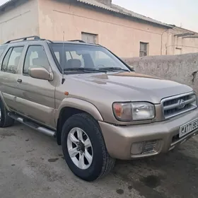 Nissan Pathfinder 2001
