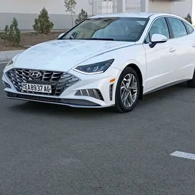 Hyundai Sonata 2021