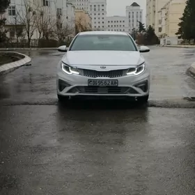 Kia Optima 2020
