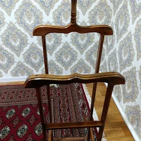 офисная вешалка для одежды