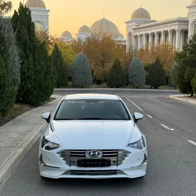 Hyundai Sonata 2020