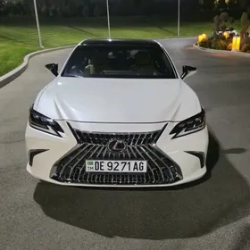 Lexus ES 350 2020