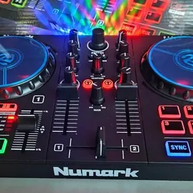 DJ NUMARK TAZE