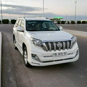 Toyota Land Cruiser Prado 2012