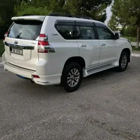 Toyota Land Cruiser Prado 2014