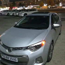 Toyota Corolla 2015