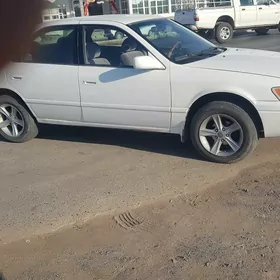 Toyota Camry 1998