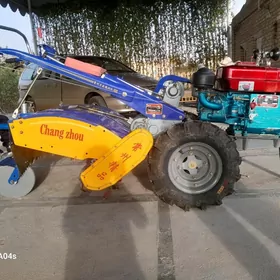 yer agdaryan traktor motoblok