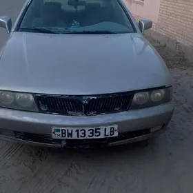 Mitsubishi Diamante 1995