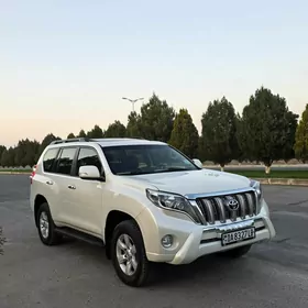 Toyota Land Cruiser Prado 2016