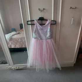 Платье нарядное