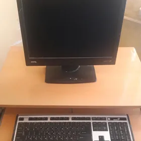 Компьютер стол ве компьтер.