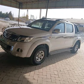 Toyota Hilux 2012