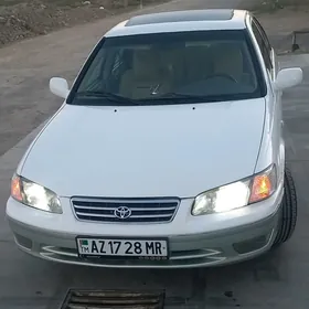 Toyota Camry 2001